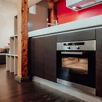 Design Studio Apartment In The Heart Of Old Town